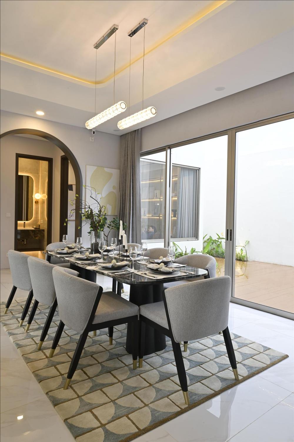Sala de jantar de alto padrão